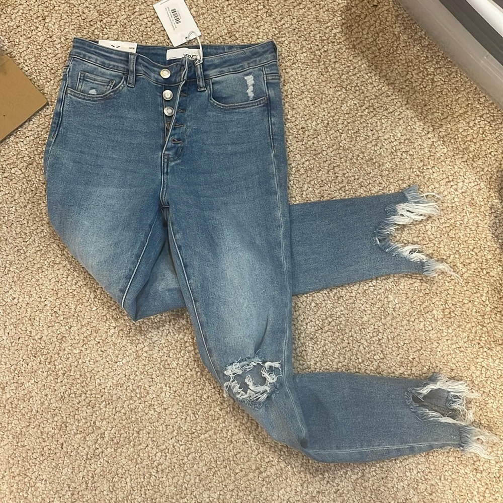 NWT Vervet destroyed skinny jeans